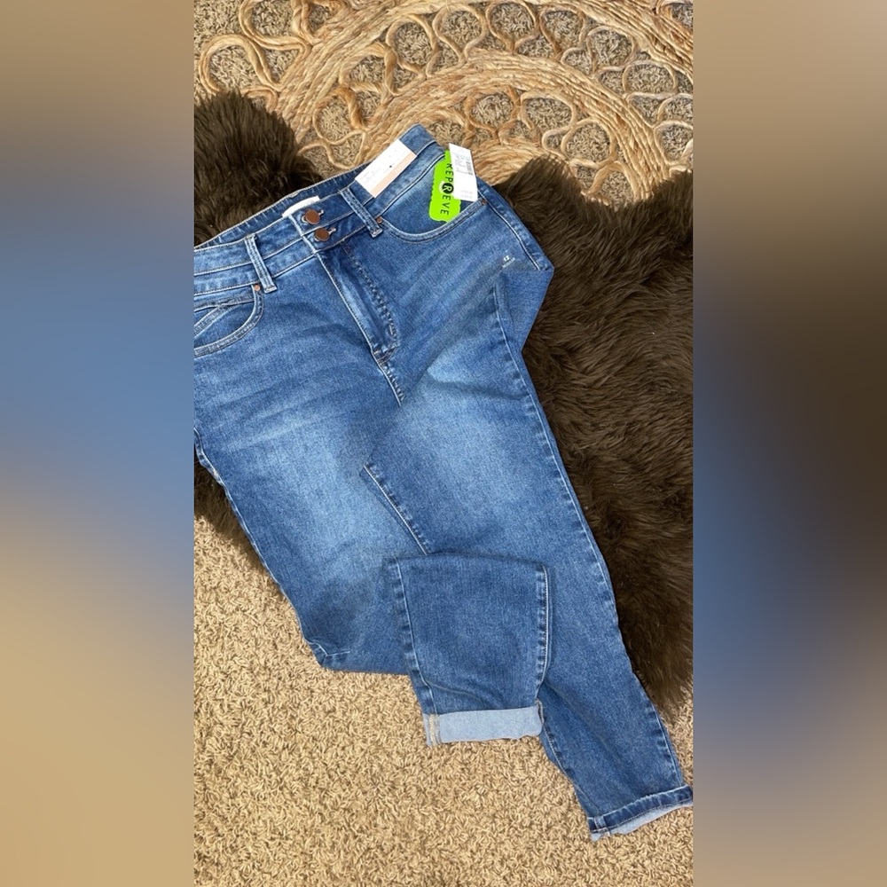 Maurices Classic Blue Skinny Jeans
